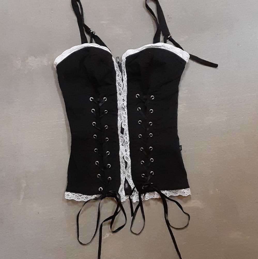 Royal bones corset